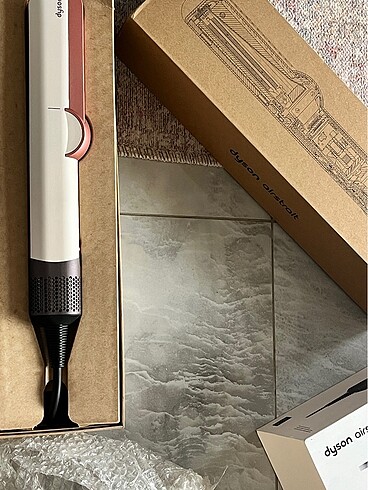 Dyson Dyson Airstraight