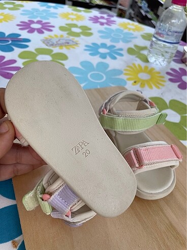 20 Beden çeşitli Renk Zara bebek sandalet