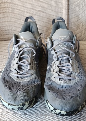 nike giannis immortality 2
