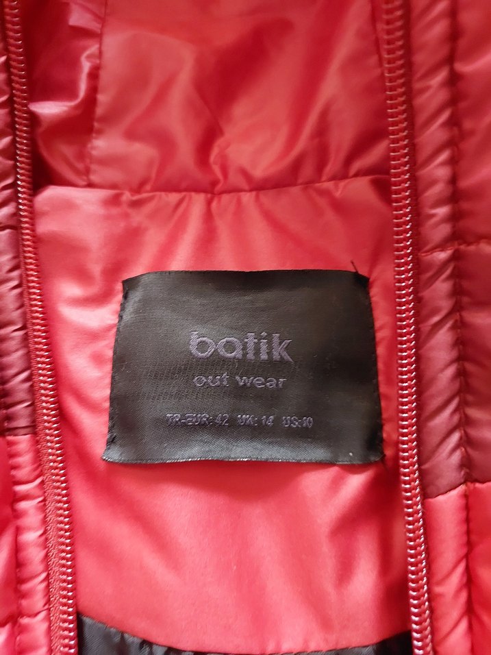 Kapüşonlu Bordo Kadın Mont - Görsel 2