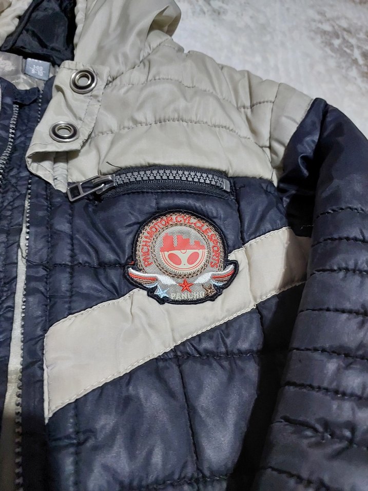 Kapüşonlu Uzun Kollu Çocuk Kış Montu - Görsel 3