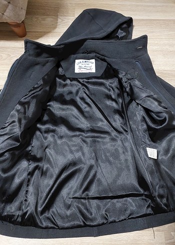 Erkek Çocuk Düğmeli Kaşe Kaban - Görsel 3