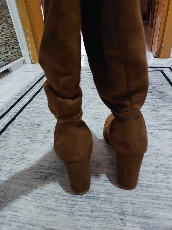 Kahverengi Süet Kadın  Çizme - Görsel 3