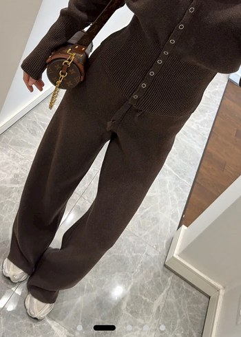 Çıtçıt detaylı triko takm - Görsel 4