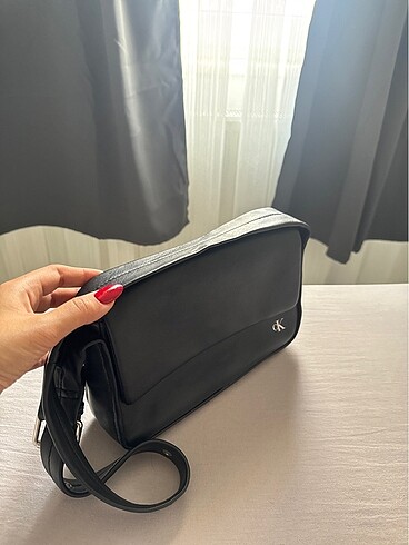 calvin klein çanta