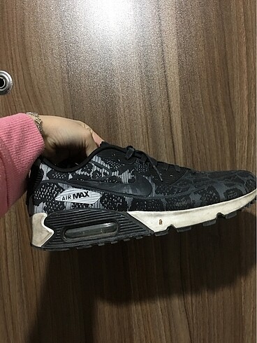 Nike Orjinal Nike Air Max siyah spor ayakkabısı desenli 39 numara