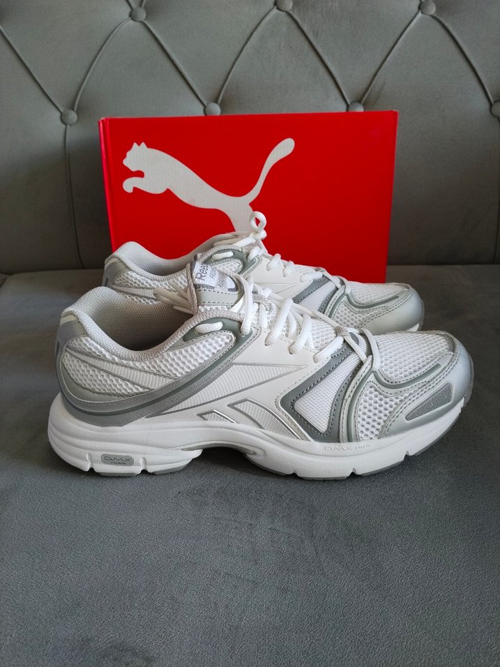 Reebok spor ayakkabı - Görsel 3