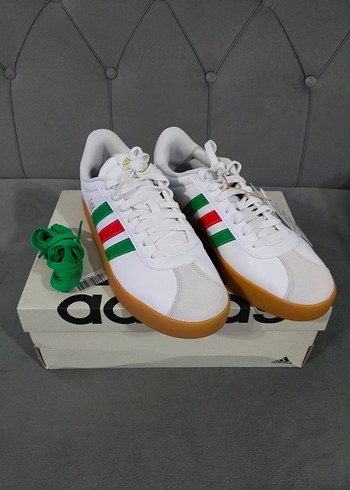 Erkek Beyaz Adidas Spor Ayakkabı - Görsel 4