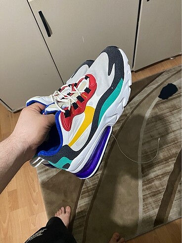 Air Max 270 react