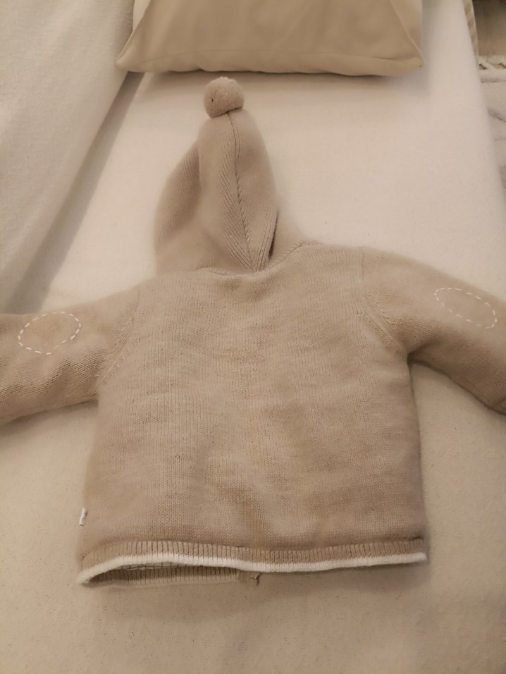Bej Kapüşonlu Erkek Çocuk Triko Hırka - Görsel 3