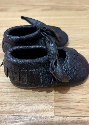 Kız Bebek Siyah Fiyonk Detaylı İlk Adım Ayakkabısı - Görsel 2