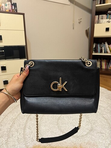 Calvin Klein sold out renk