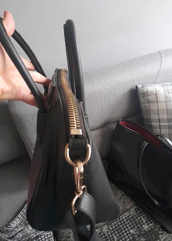 GIVENCHY Siyah Deri Givenchy Kadın Çanta