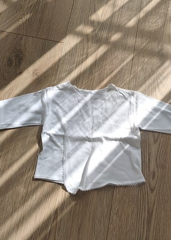 Dantel Detaylı Beyaz Bebek İçlik - Görsel 2