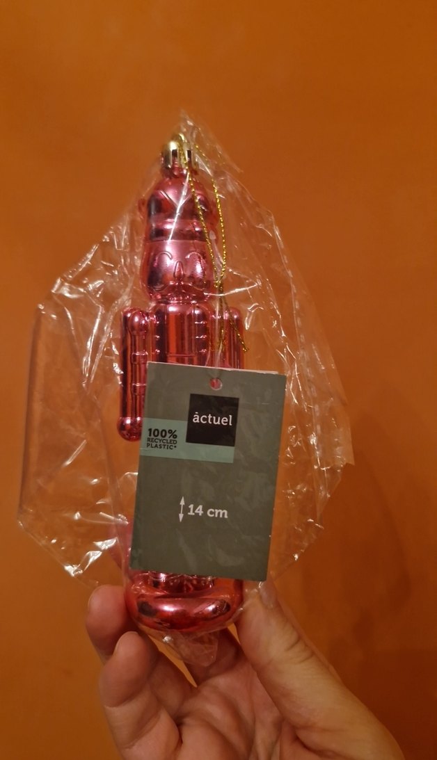 Parlak Kırmızı Figürin Süs - Görsel 3