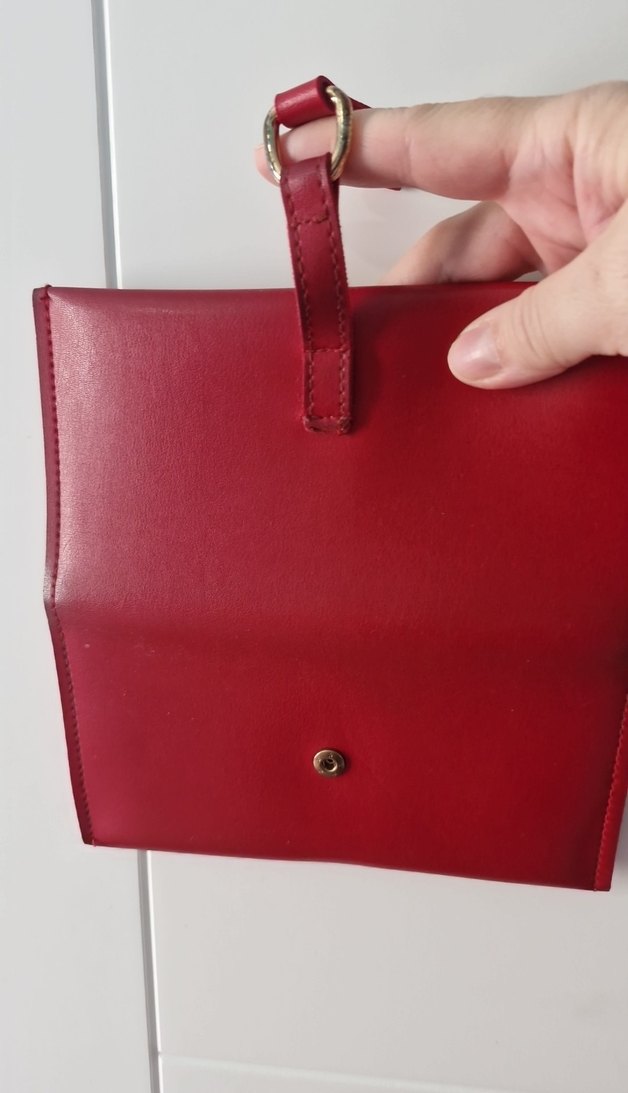 Kırmızı Deri Tokalı Kadın Cüzdanı - Görsel 5