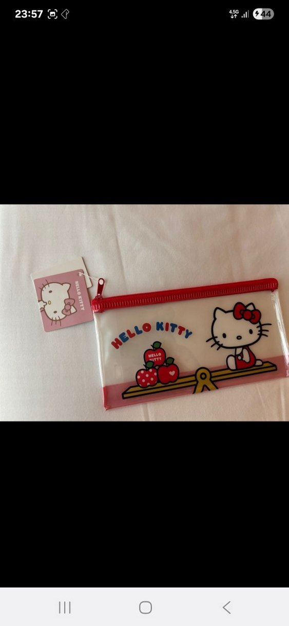 Hello Kitty Baskılı Kırmızı Fermuarlı Cüzdan - Görsel 2