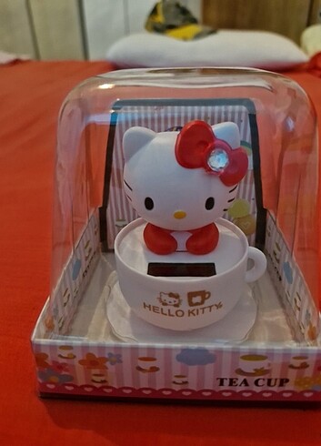 HELLO KITTY SOLAR KAFA SALLAYAN BIBLO