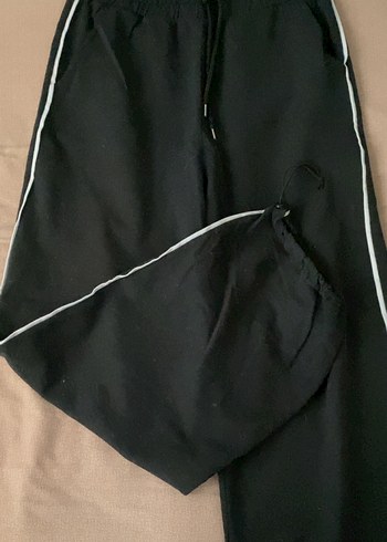 Siyah Kadın Midi Kumaş Spor Pantolon
