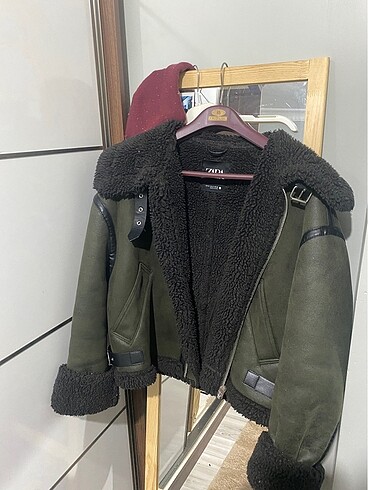 Zara mont