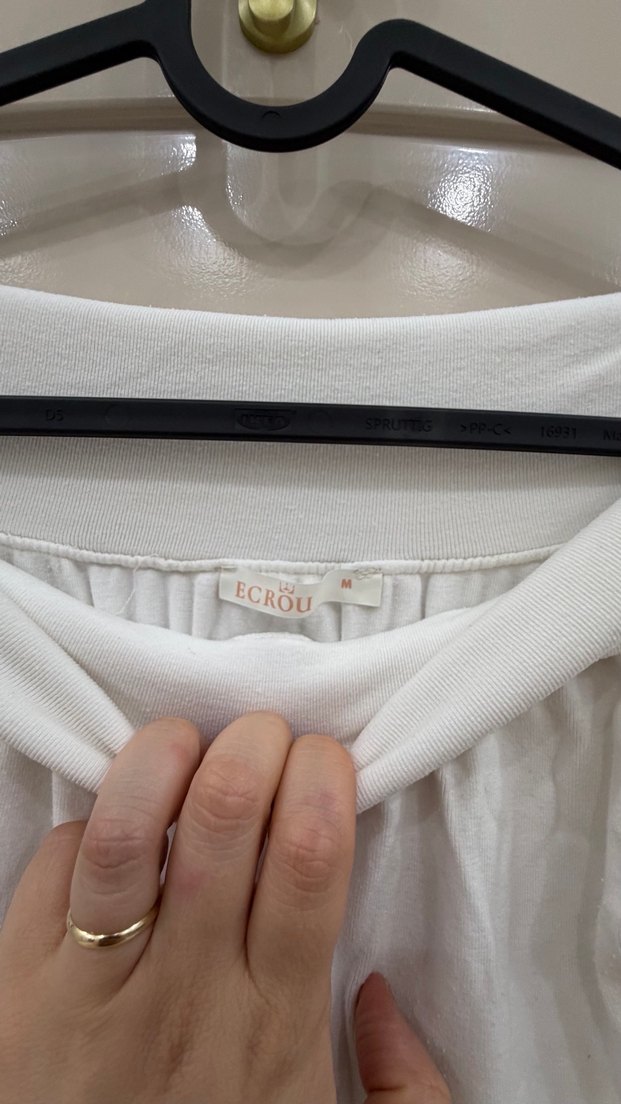 Kadın Beyaz Uzun Kollu Kayık Yaka Bluz - Görsel 3