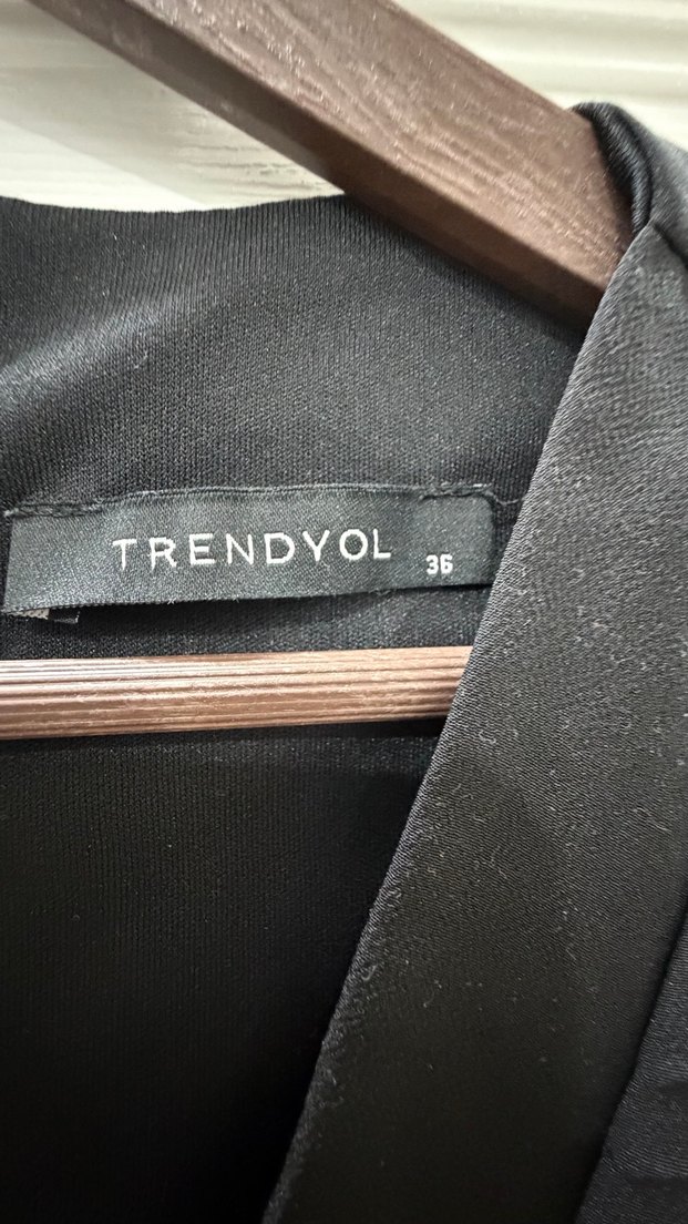 Siyah Midi V Yaka Kadın Elbise - Görsel 4