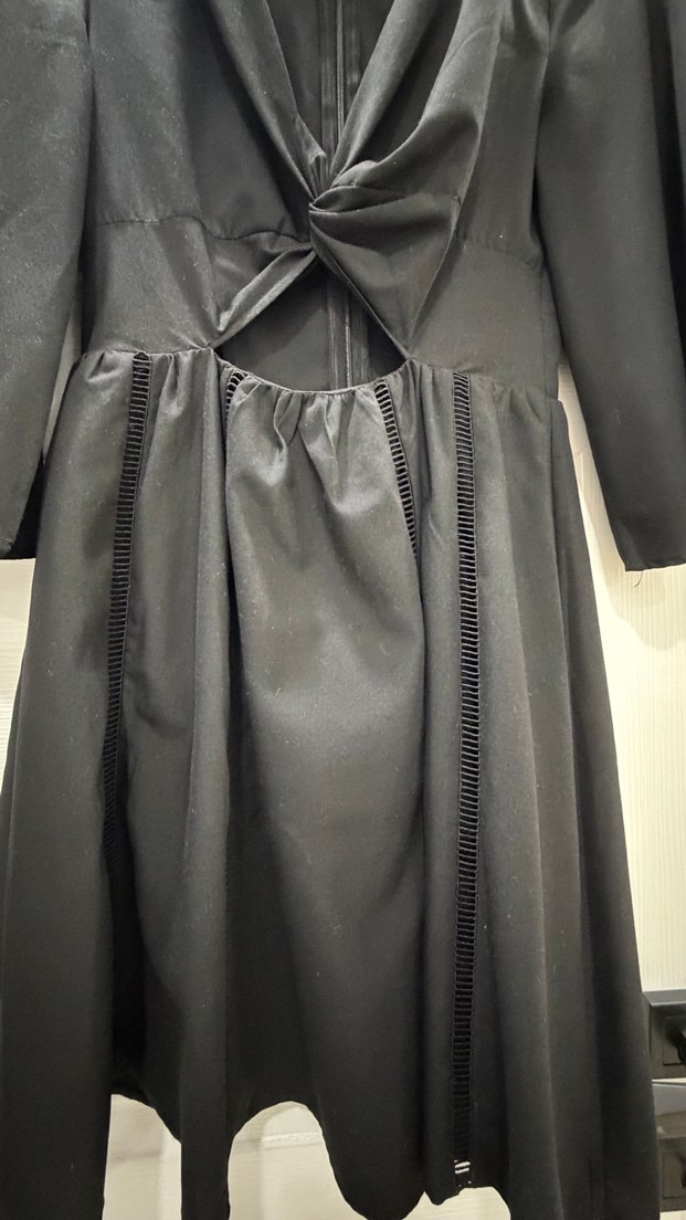 Drapeli Siyah Uzun Göbek Detaylı  Ofis Elbisesi - Görsel 2