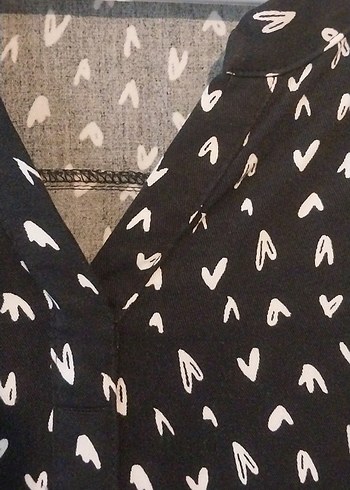 Düğmeli V Yakalı Siyah Hamile Bluzu - Görsel 5