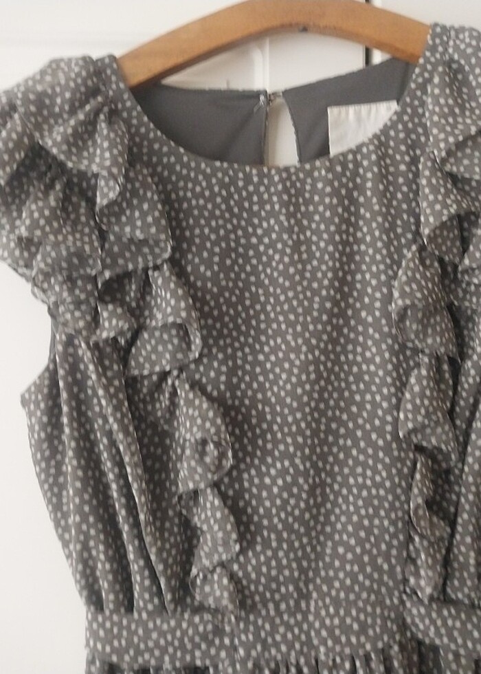 Kolsuz yazlık elbise S beden - Görsel 3