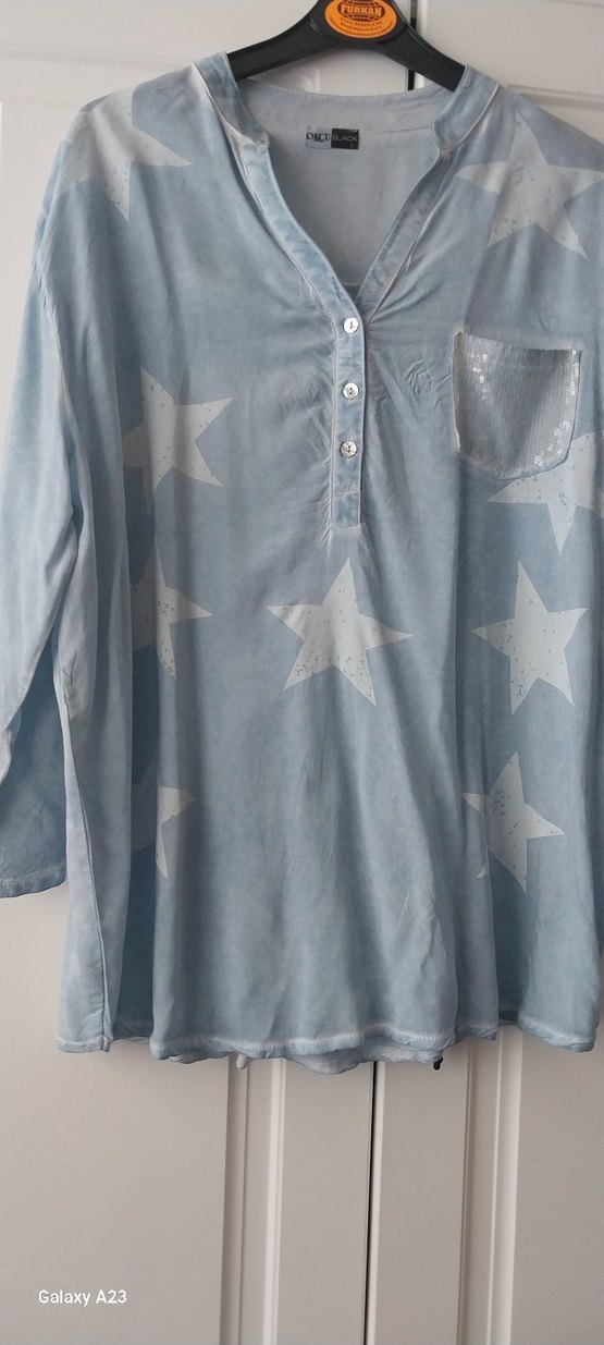 Düğmeli V Yaka Uzun Kollu Kadın Gömlek - Görsel 3