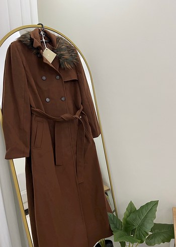 Armine Kahverengi Kadın Uzun Süet Kürklü Kaban - Görsel 2