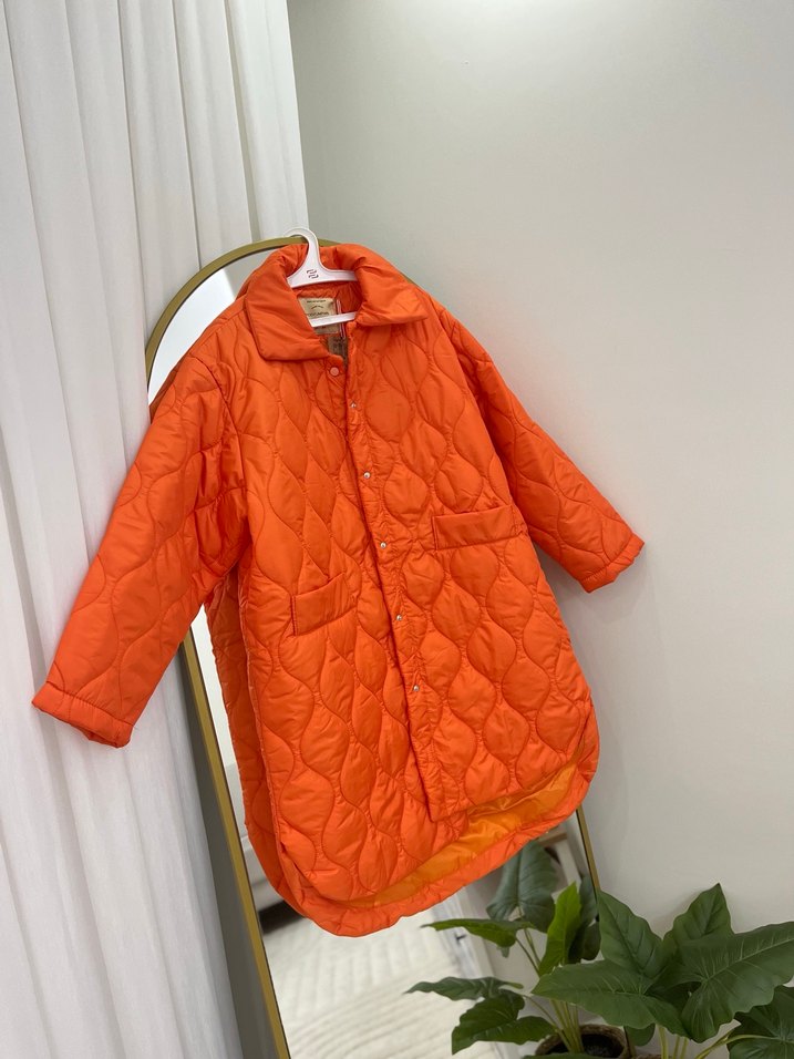 Turuncu Mini Düğmeli Kadın Mont - Görsel 2