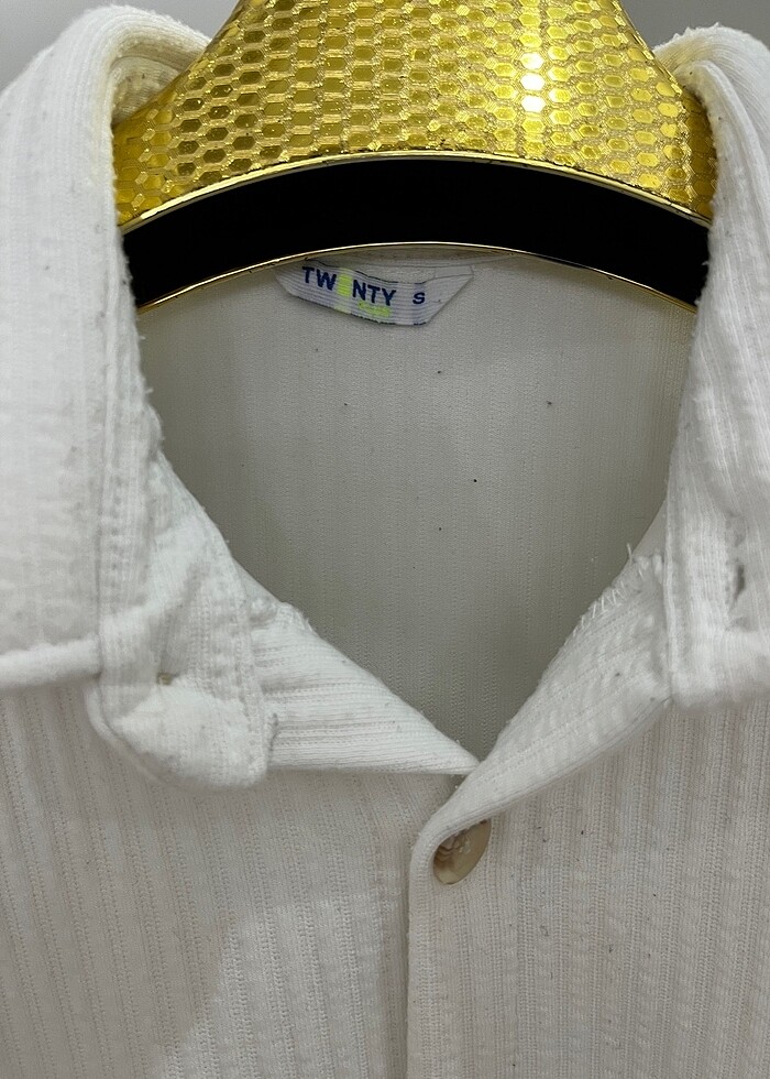 Beyaz gömlek - Görsel 4