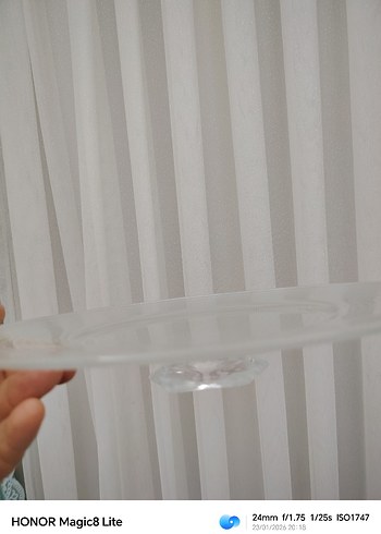 Gri Beyaz Modern Düz sunum Tabağı - Görsel 3