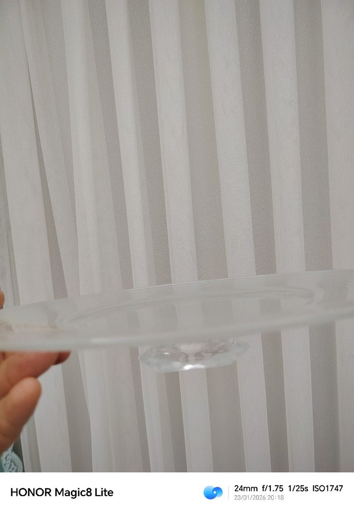 Gri Beyaz Modern Düz sunum Tabağı - Görsel 3