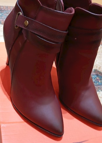 YEŞİL KUNDURA DERİ.TOKALI TOPUKLU SIFIR BOT YENİ SEZON - Görsel 6