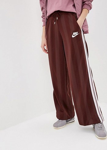 NIKE BAYAN ÇİZGİ YALDIZ  DESEN BOL KESİM EŞOFMAN ALT - Görsel 2