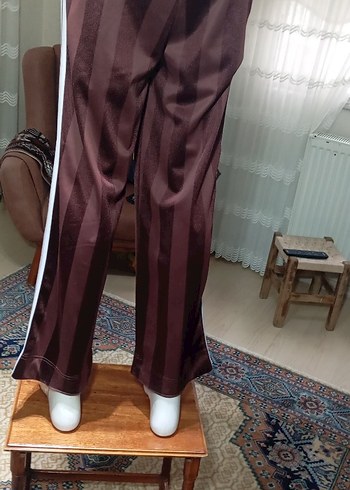 NIKE BAYAN ÇİZGİ YALDIZ  DESEN BOL KESİM EŞOFMAN ALT - Görsel 11