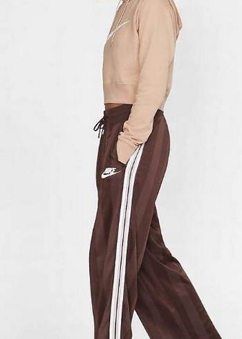 NIKE BAYAN ÇİZGİ YALDIZ  DESEN BOL KESİM EŞOFMAN ALT - Görsel 14