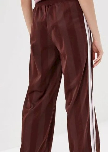 NIKE BAYAN ÇİZGİ YALDIZ  DESEN BOL KESİM EŞOFMAN ALT - Görsel 16