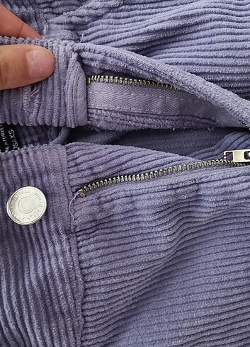 xs Beden mor Renk Bershka mor kadife şort