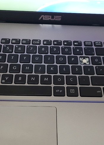 Siyah ASUS Laptop - Görsel 3