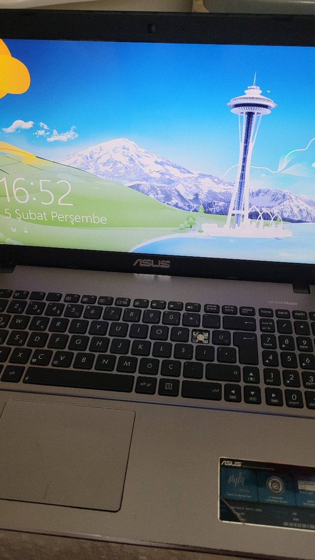 Siyah ASUS Laptop - Görsel 2
