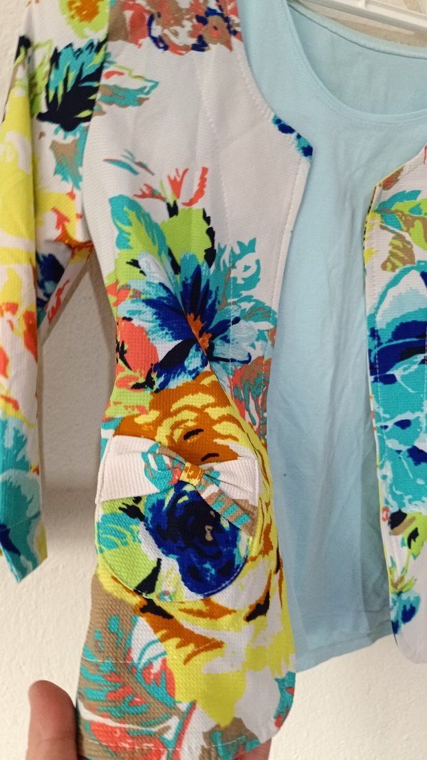 Çiçekli Kız Bolero, Düğmeli, Bol Kesim - Görsel 2