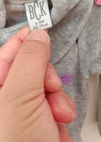 Gri kadife           Nakışlı Kedi Desenli Kıyafet - Görsel 2