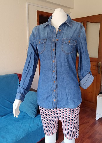 Diğer Düğmeli Mavi Denim Gömlek
