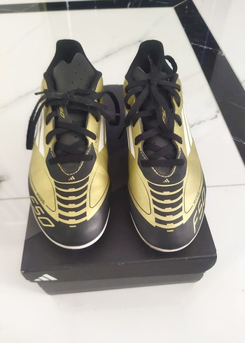 Adidas F50 Messi krampon Futbol Ayakkabısı orjinal 37,5 numara