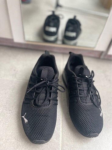 40 Beden siyah Renk Puma spor ayakkabı