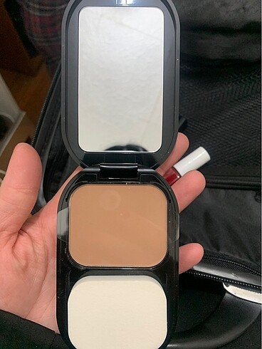 Max Factor MAKYAJ ÜRÜNÜ 5 PARÇA 1046 TL değerinde
