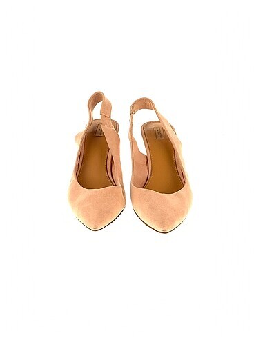 39 Beden Zara Stiletto %70 İndirimli.